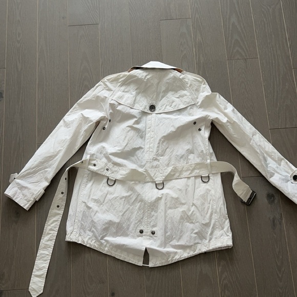 Burberry Brit - Picture 2 of 7